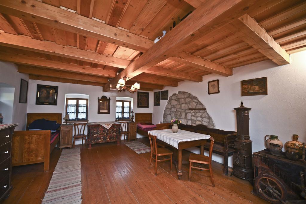 Willa Bell House Bukkzserc Zewnętrze zdjęcie