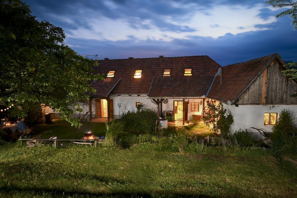 Willa Bell House Bukkzserc Zewnętrze zdjęcie